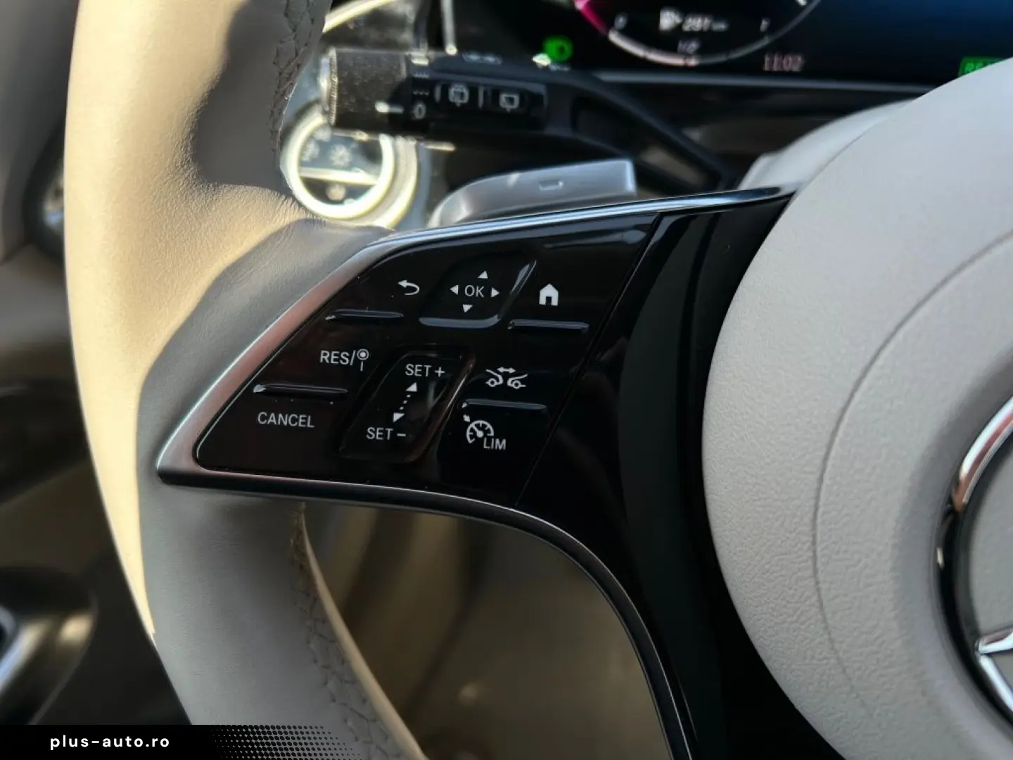 MERCEDES-BENZ E 300 e T FAP  SUPERSCREEN AHK Burm4D DigL 360