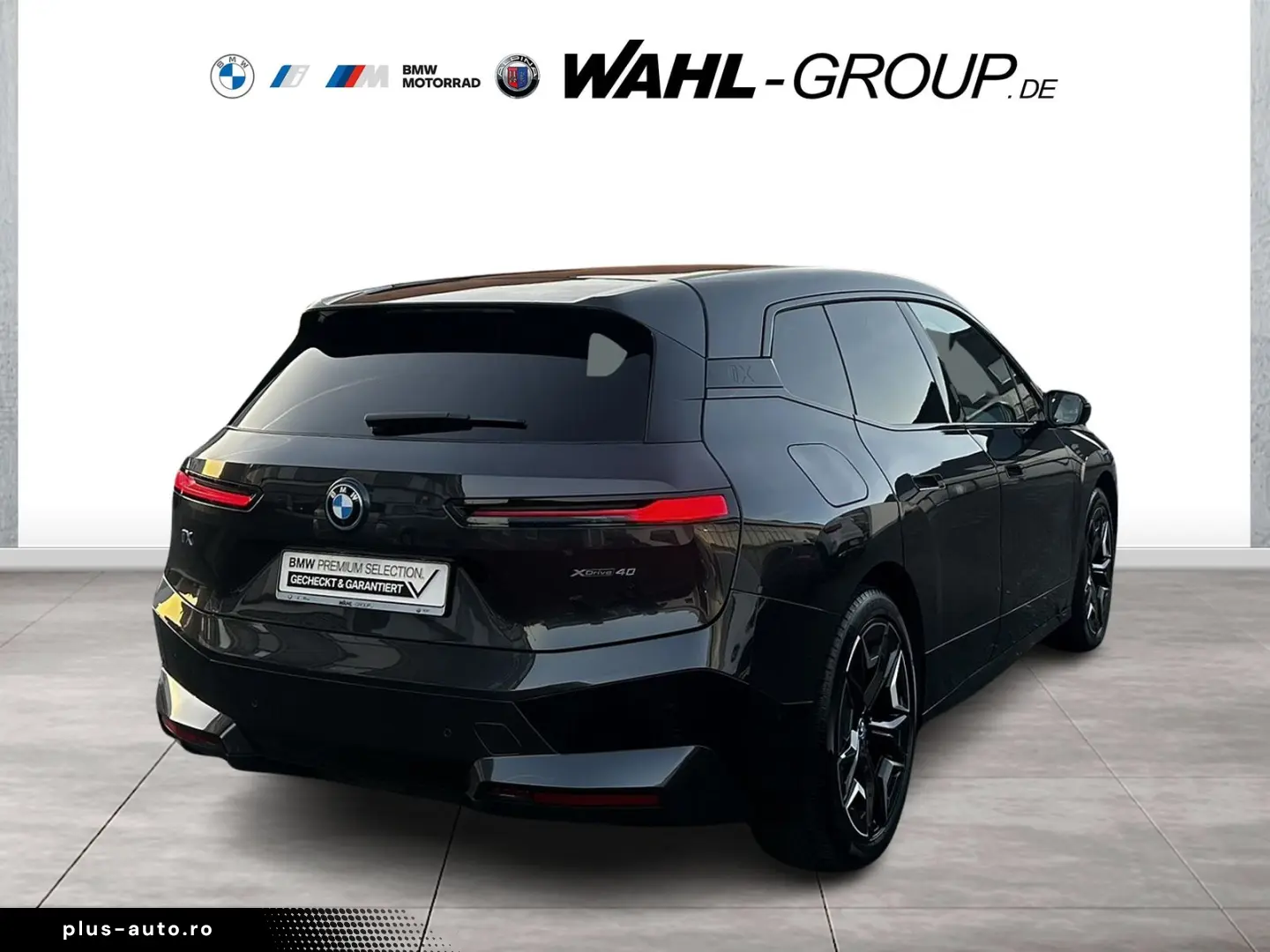 BMW iX xDrive40 100%Akku AHK Panorama M Sport HUD So