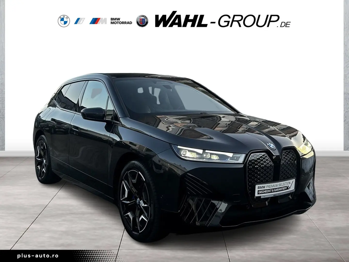 BMW iX xDrive40 100%Akku AHK Panorama M Sport HUD So