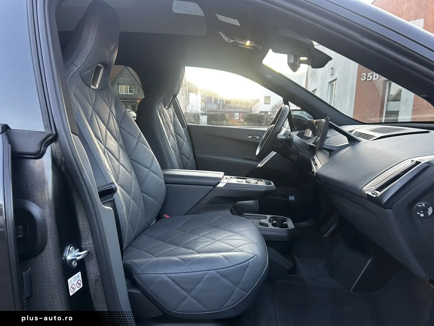 BMW iX xDrive40 100%Akku AHK Panorama M Sport HUD So