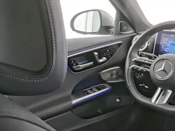 MERCEDES-BENZ C 300 d 4Matic AMG Line Premium  Fahrassistenz