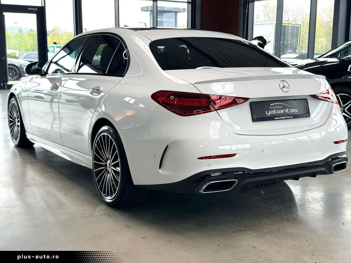 MERCEDES-BENZ C 300 4M AMG Night Pano Head-up HA-Len&hellip;