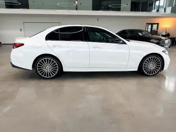 MERCEDES-BENZ C 300 4M AMG Night Pano Head-up HA-Len&hellip;