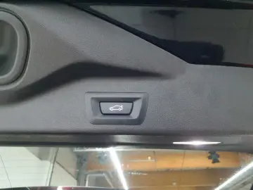 BMW X5 xDr45e xLine Bowers&W Massage Ventilation 360 DAProf