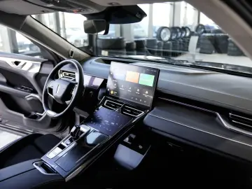 GWM Wey 05 2.0 PHEV 350 kW AWD Premium