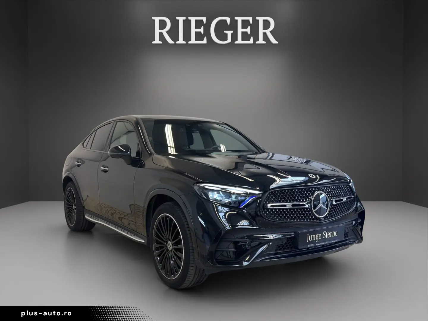 MERCEDES-BENZ GLC 200 4M AMG AHK HUD Airmatic Pano NIGHT 20