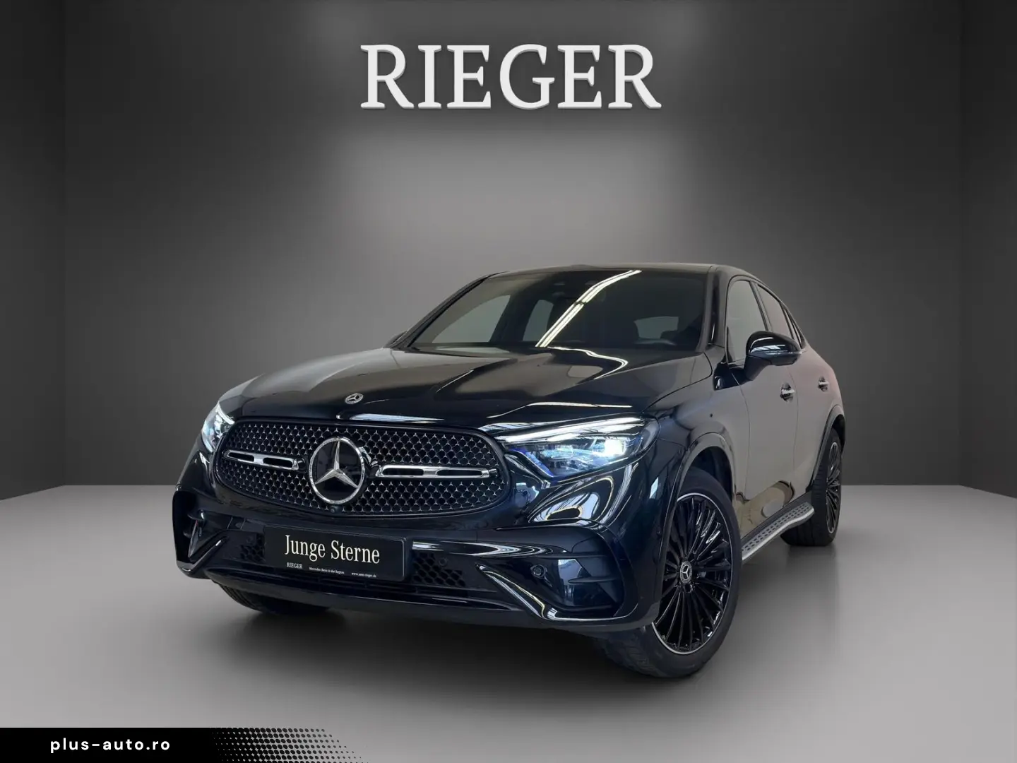 MERCEDES-BENZ GLC 200 4M AMG AHK HUD Airmatic Pano NIGHT 20