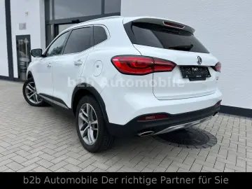 MG EHS Luxury PHEV Pano Key LED Virtual 18Zoll 360