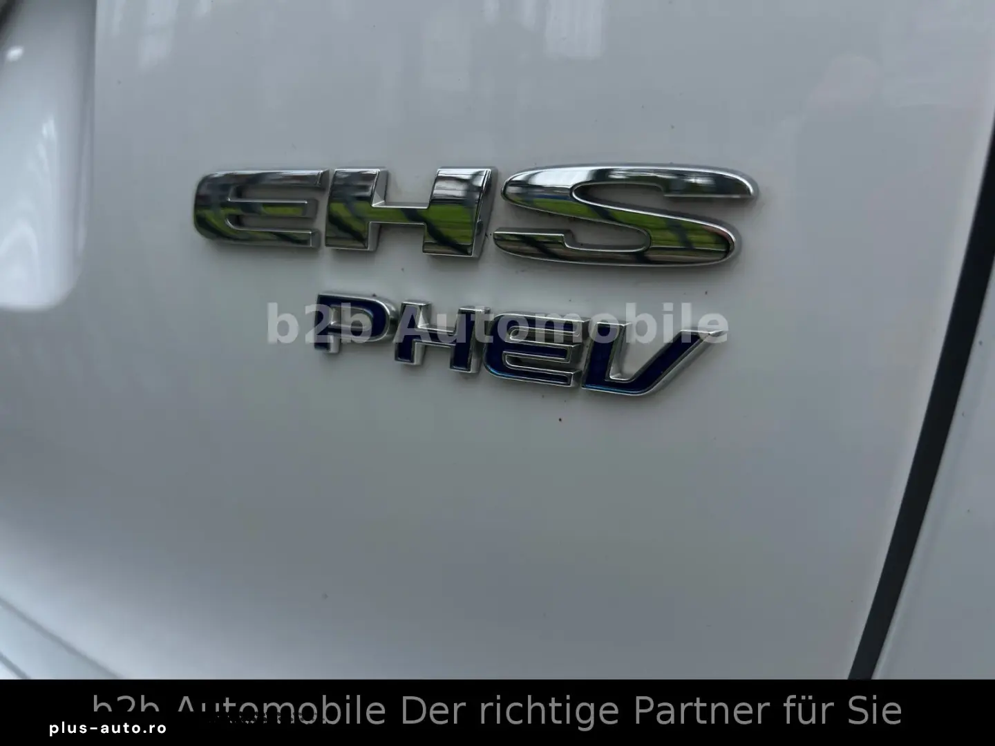 MG EHS Luxury PHEV Pano Key LED Virtual 18Zoll 360