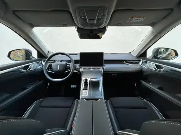 GWM PHEV Premium  Matrix  Sound  Allrad  Allwetter