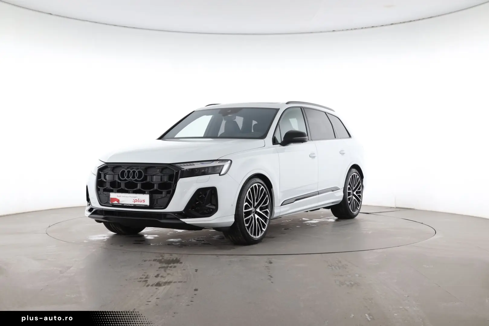 AUDI SQ7 TFSI quattro tiptr. 7-Sitzer   AHK   PANO