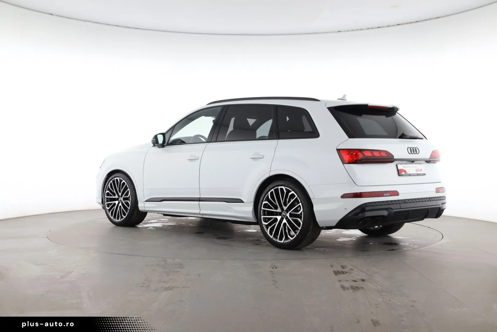 AUDI SQ7 TFSI quattro tiptr. 7-Sitzer   AHK   PANO