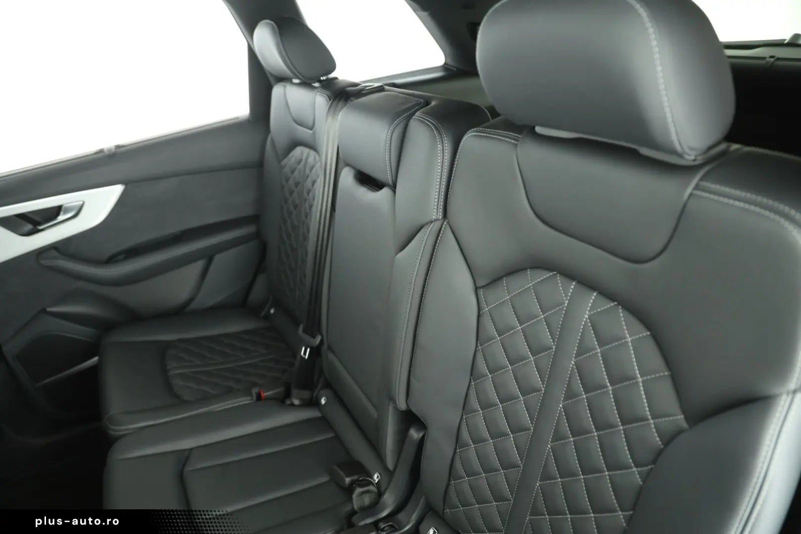 AUDI SQ7 TFSI quattro tiptr. 7-Sitzer   AHK   PANO