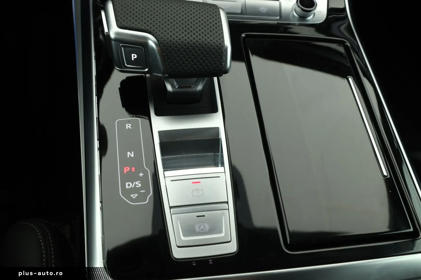 AUDI SQ7 TFSI quattro tiptr. 7-Sitzer   AHK   PANO
