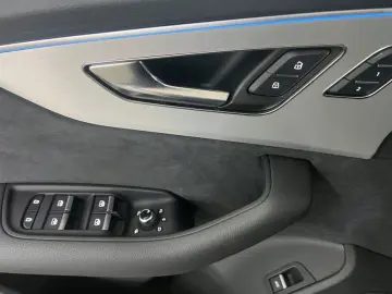 AUDI SQ7 SUV TFSI tiptronic
