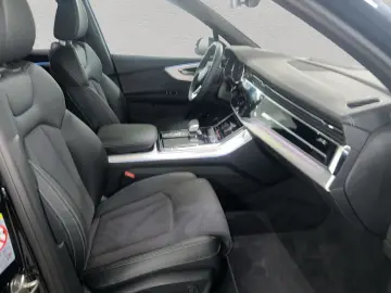 AUDI SQ7 SUV TFSI tiptronic
