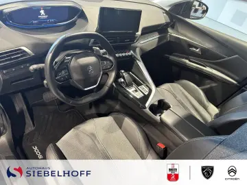 PEUGEOT 3008 Allure Hybrid 225 e-EAT8