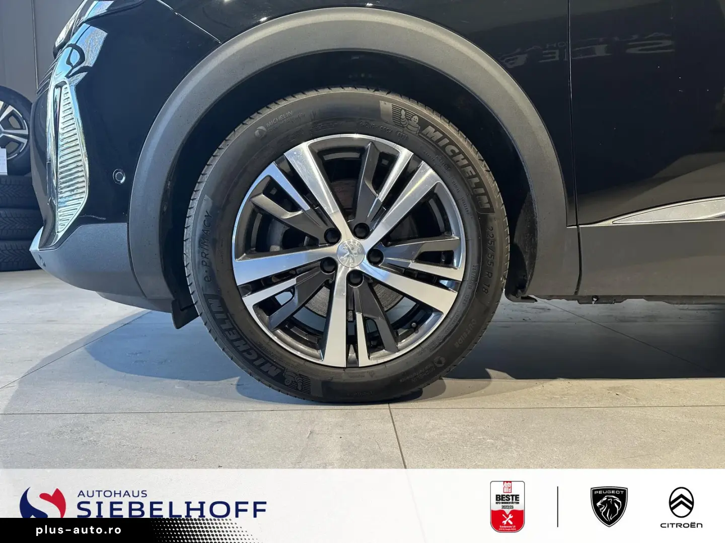 PEUGEOT 3008 Allure Hybrid 225 e-EAT8