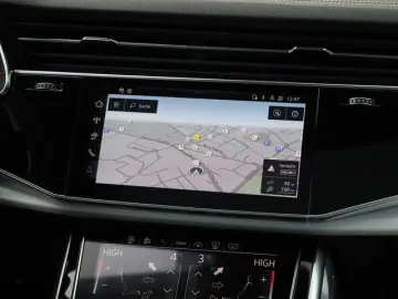 AUDI SQ7 TFSI B&O Pano AHK Laserl. LM22 HuD Sports.