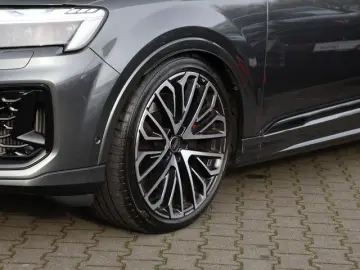AUDI SQ7 TFSI B&O Pano AHK Laserl. LM22 HuD Sports.