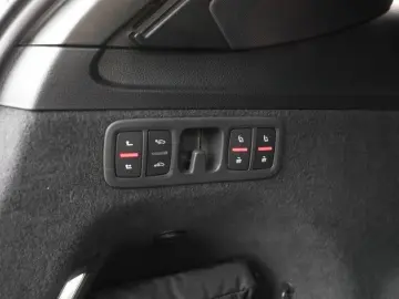 AUDI SQ7 TFSI B&O Pano AHK Laserl. LM22 HuD Sports.
