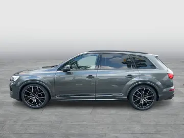 AUDI SQ7 Black  S-Sitze  HuD HD Matrix Pano STHZ AHK
