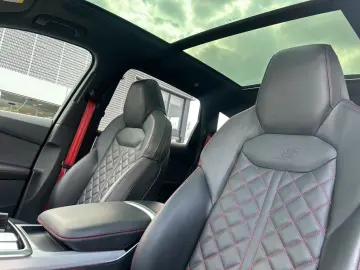 AUDI SQ7 Black  S-Sitze  HuD HD Matrix Pano STHZ AHK