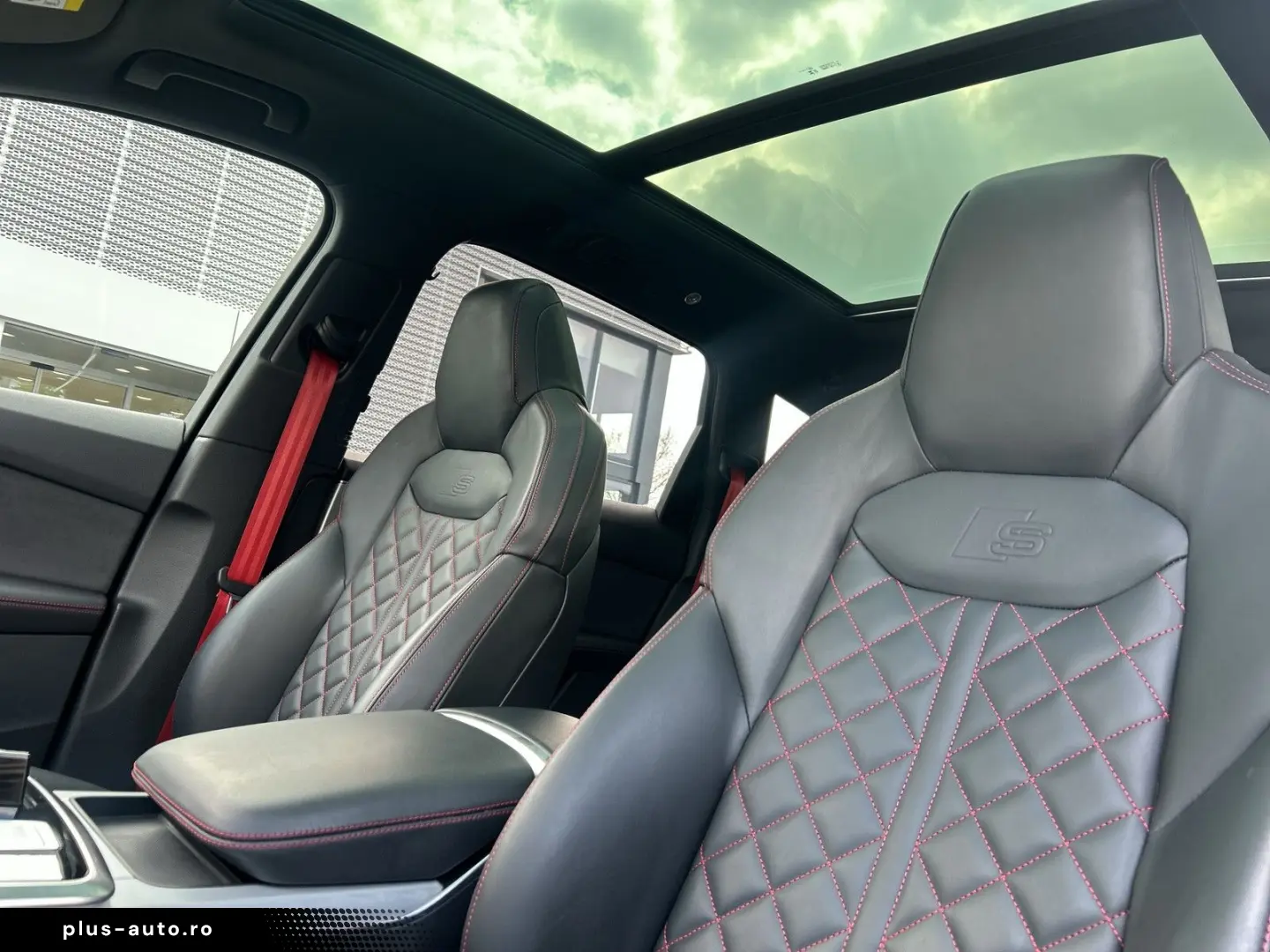 AUDI SQ7 Black  S-Sitze  HuD HD Matrix Pano STHZ AHK