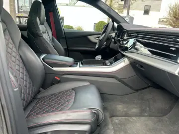 AUDI SQ7 Black  S-Sitze  HuD HD Matrix Pano STHZ AHK