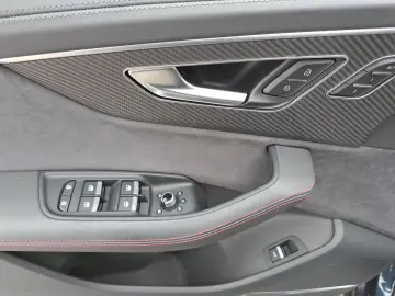 AUDI SQ7 TFSI quattro tiptr. PANO AHK STANDHEIZ 22  H