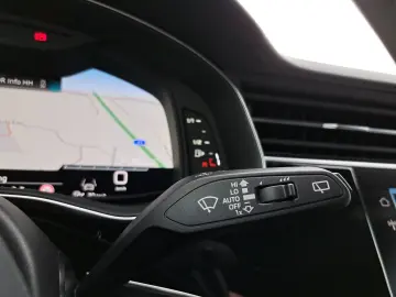 AUDI SQ7 TFSI quattro tiptr. PANO AHK STANDHEIZ 22  H