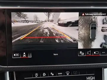 AUDI SQ7 TFSI quattro tiptr. PANO AHK STANDHEIZ 22  H