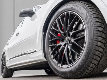AUDI SQ7 4.0 TFSI Matrix AHK Leder B&O Panorama Carbo