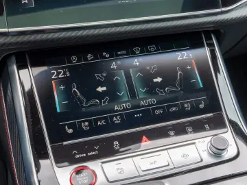 AUDI SQ7 4.0 TFSI Matrix AHK Leder B&O Panorama Carbo