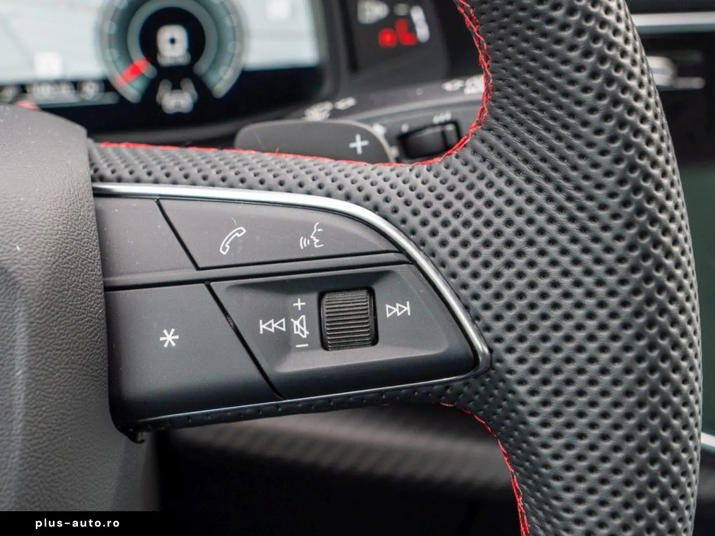 AUDI SQ7 4.0 TFSI Matrix AHK Leder B&O Panorama Carbo