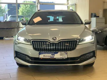 SKODA Superb Ambition