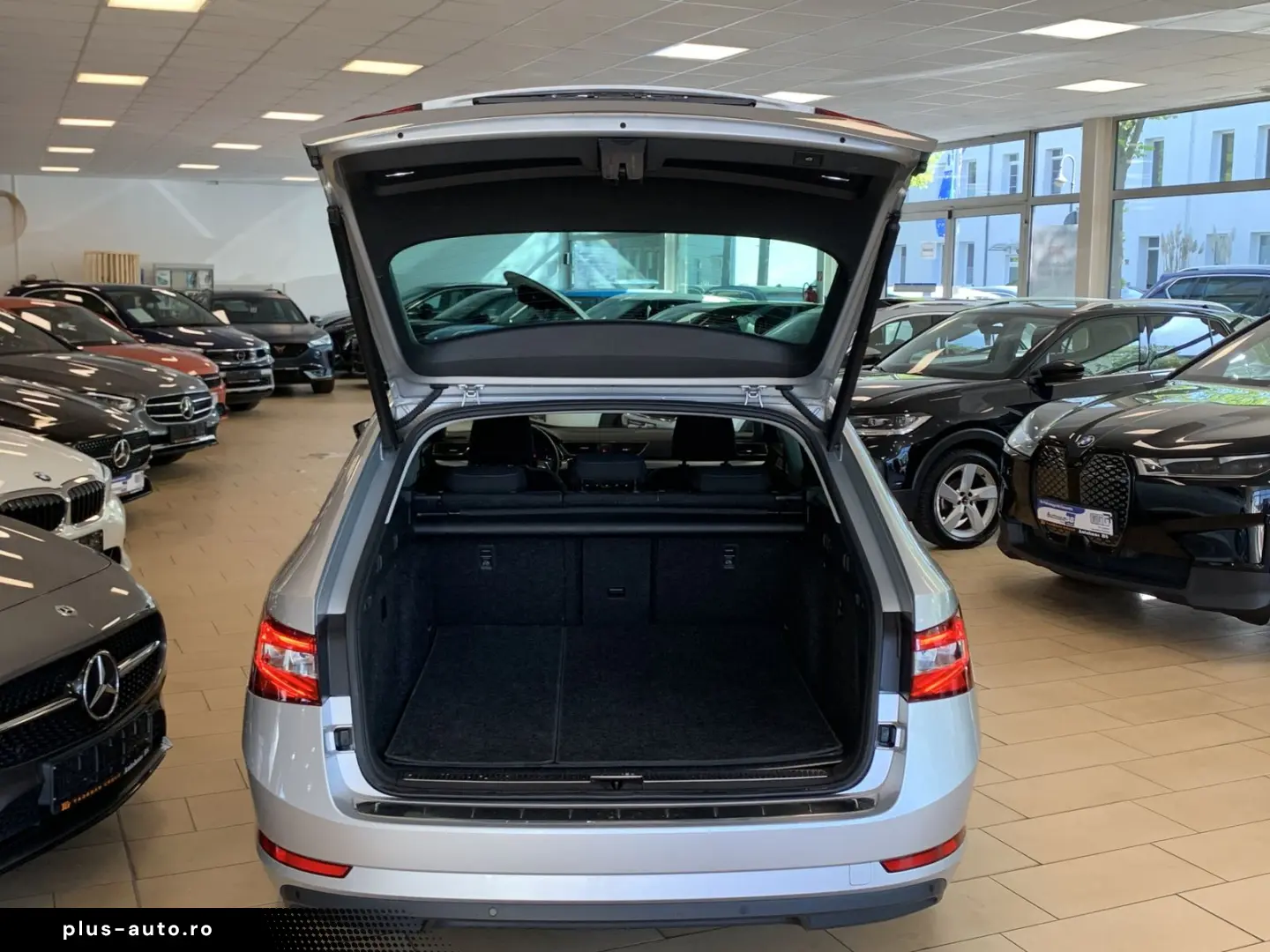 SKODA Superb Ambition