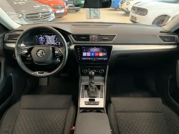 SKODA Superb Ambition
