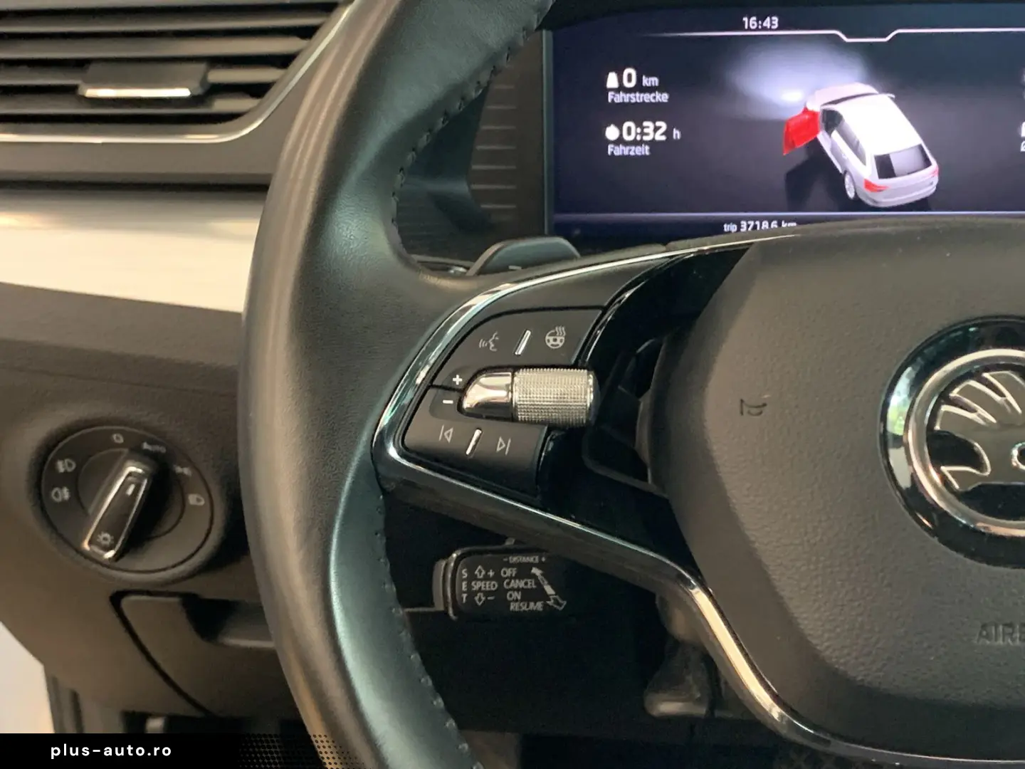 SKODA Superb Ambition