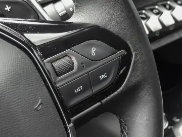 PEUGEOT 3008 Hybrid 225 Allure Pack 1.6 Plug-In EU6d Nav