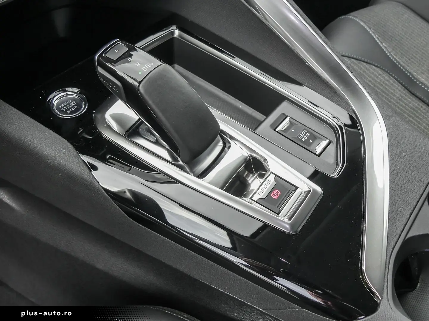 PEUGEOT 3008 Hybrid 225 Allure Pack 1.6 Plug-In EU6d Nav