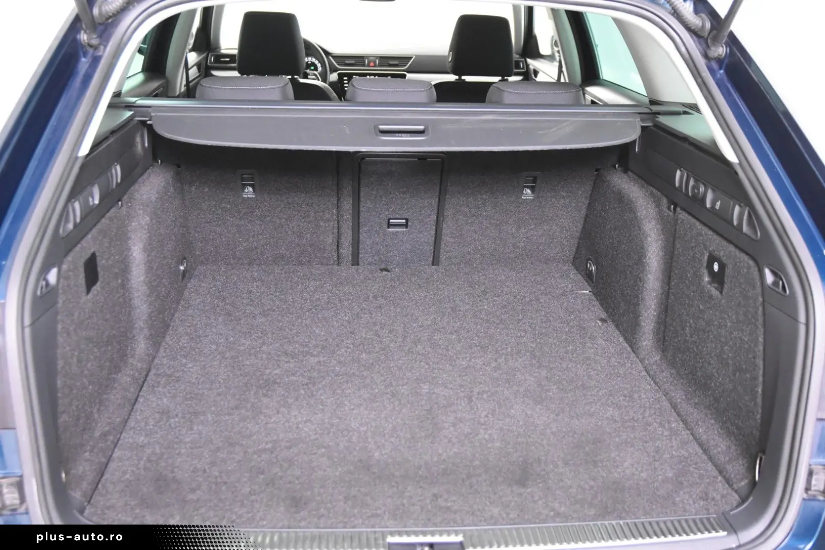 SKODA Superb iV COMBI