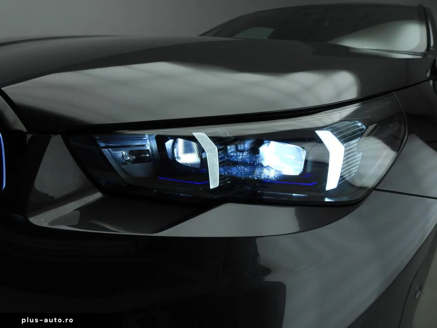 BMW M5 Touring LED   Leder   HUD   Active cruise   p