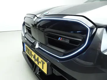 BMW M5 Touring LED   Leder   HUD   Active cruise   p