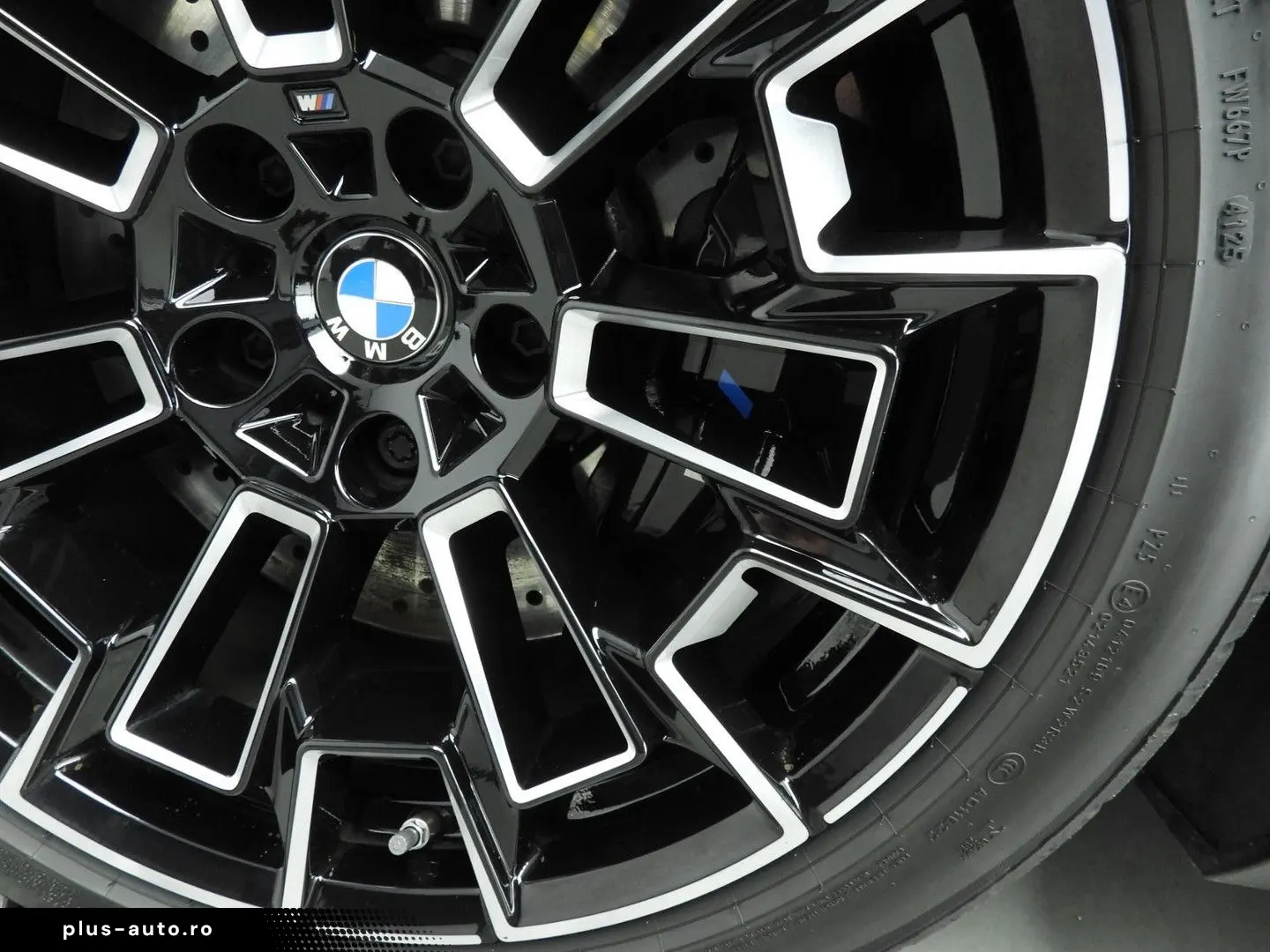 BMW M5 Touring LED   Leder   HUD   Active cruise   p