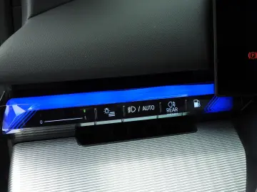 BMW M5 Touring LED   Leder   HUD   Active cruise   p