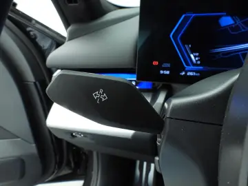 BMW M5 Touring LED   Leder   HUD   Active cruise   p