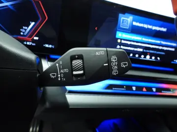 BMW M5 Touring LED   Leder   HUD   Active cruise   p