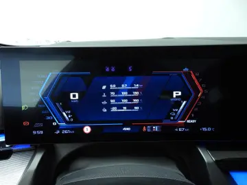 BMW M5 Touring LED   Leder   HUD   Active cruise   p