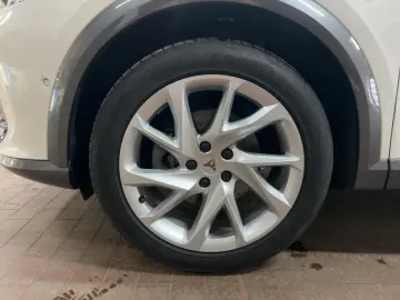 CUPRA Formentor 1.4 e DSG Kameras Navi Sitzhzg